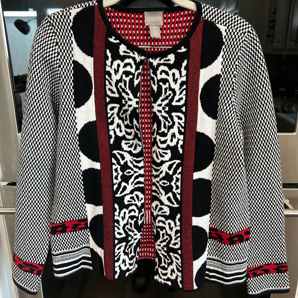 Chico's Black and White natasha Cardigan size O GUC